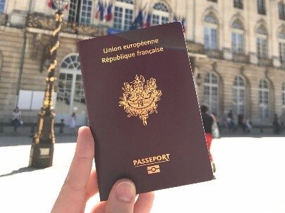 Obtaining French citizenship