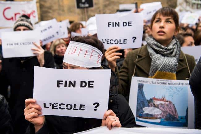 Rice. Teachers protesting in the canton of Neuchâtel in November 2021 against salary cuts 
