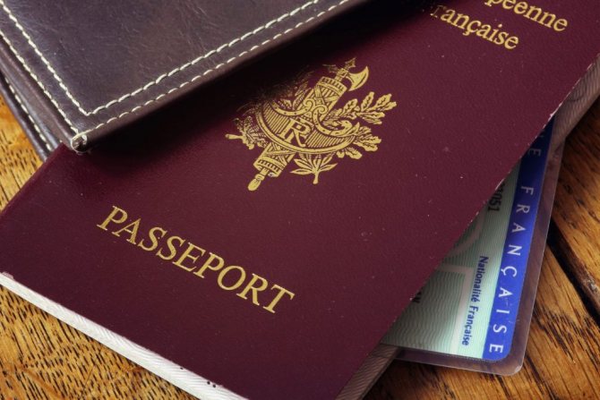 Costs for obtaining a French passport